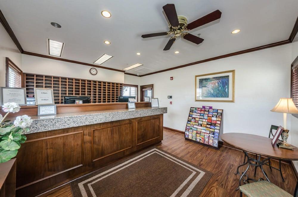 לארגו Tampa Bay Extended Stay Hotel מראה חיצוני תמונה