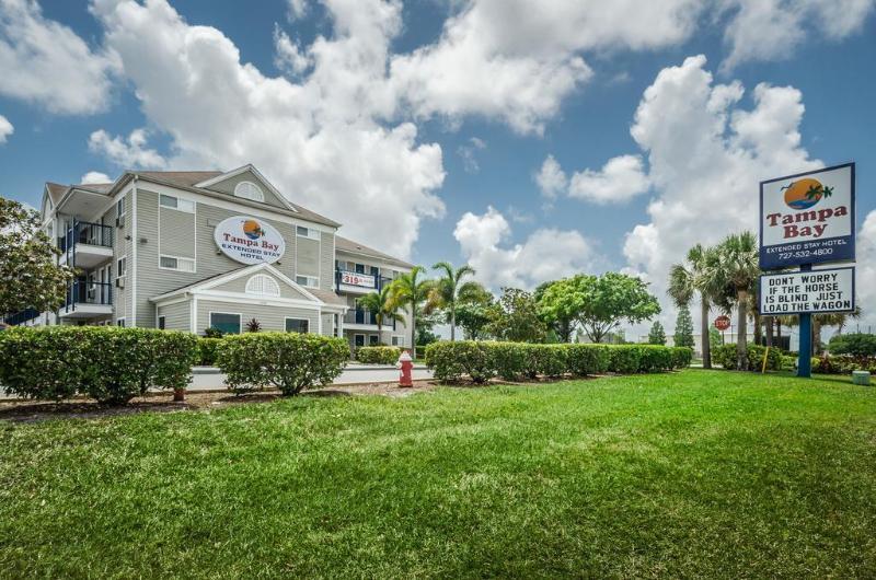 לארגו Tampa Bay Extended Stay Hotel מראה חיצוני תמונה