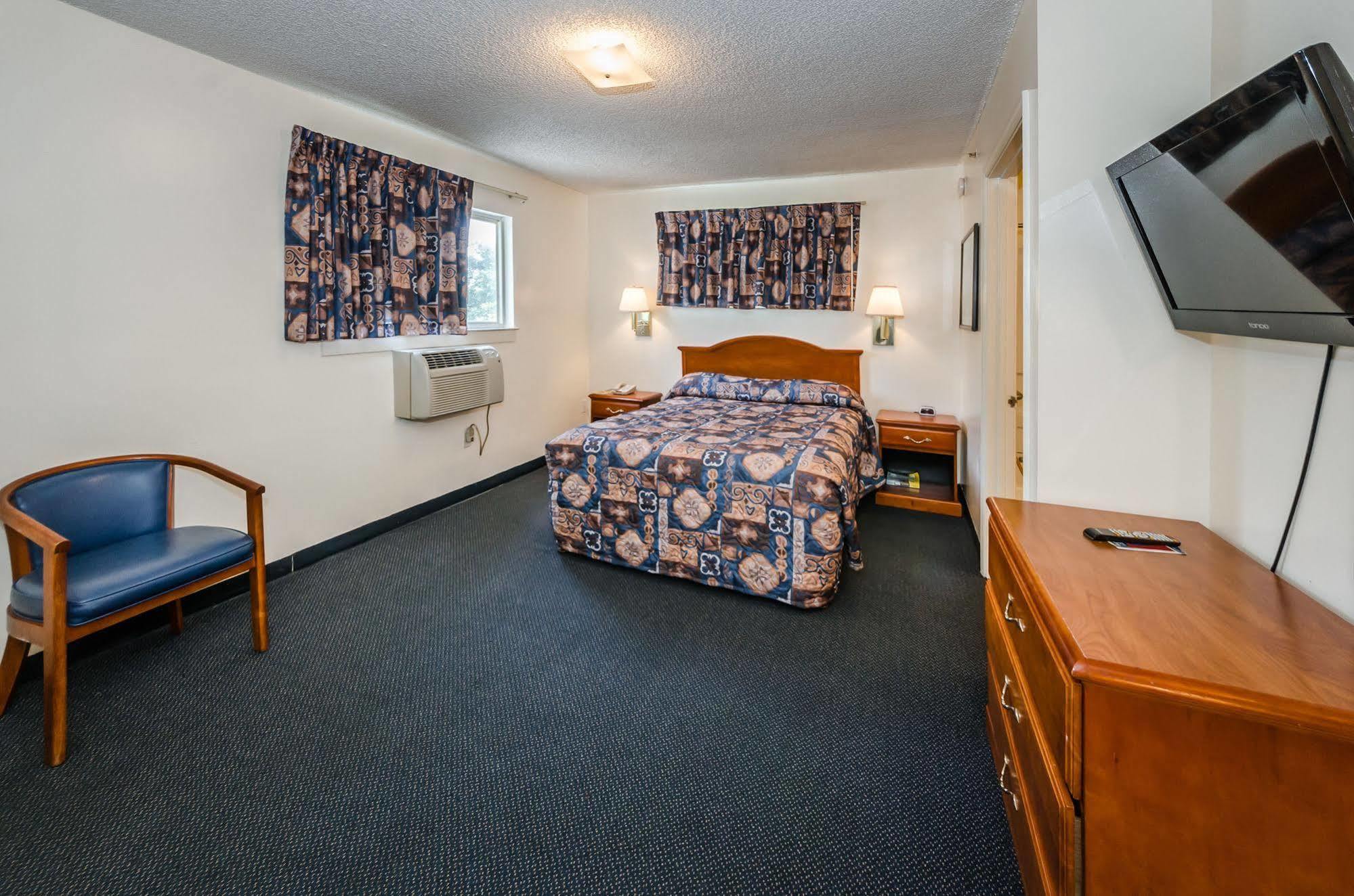 לארגו Tampa Bay Extended Stay Hotel מראה חיצוני תמונה