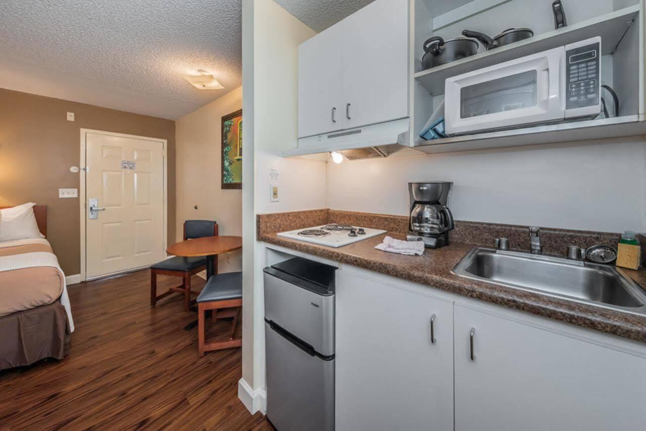 לארגו Tampa Bay Extended Stay Hotel מראה חיצוני תמונה